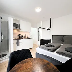 Vibehome - Stadtmitte Apartment Dusseldorf