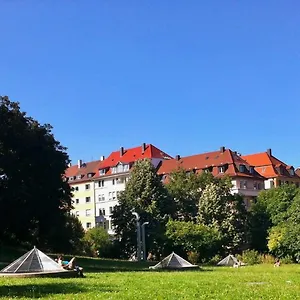 https://zimmer-mit-parkblick.stuttgart-hotel.com